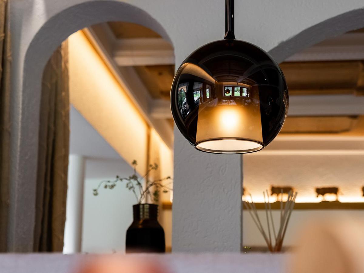 Hotel Auszeit ペルティサウ エクステリア 写真