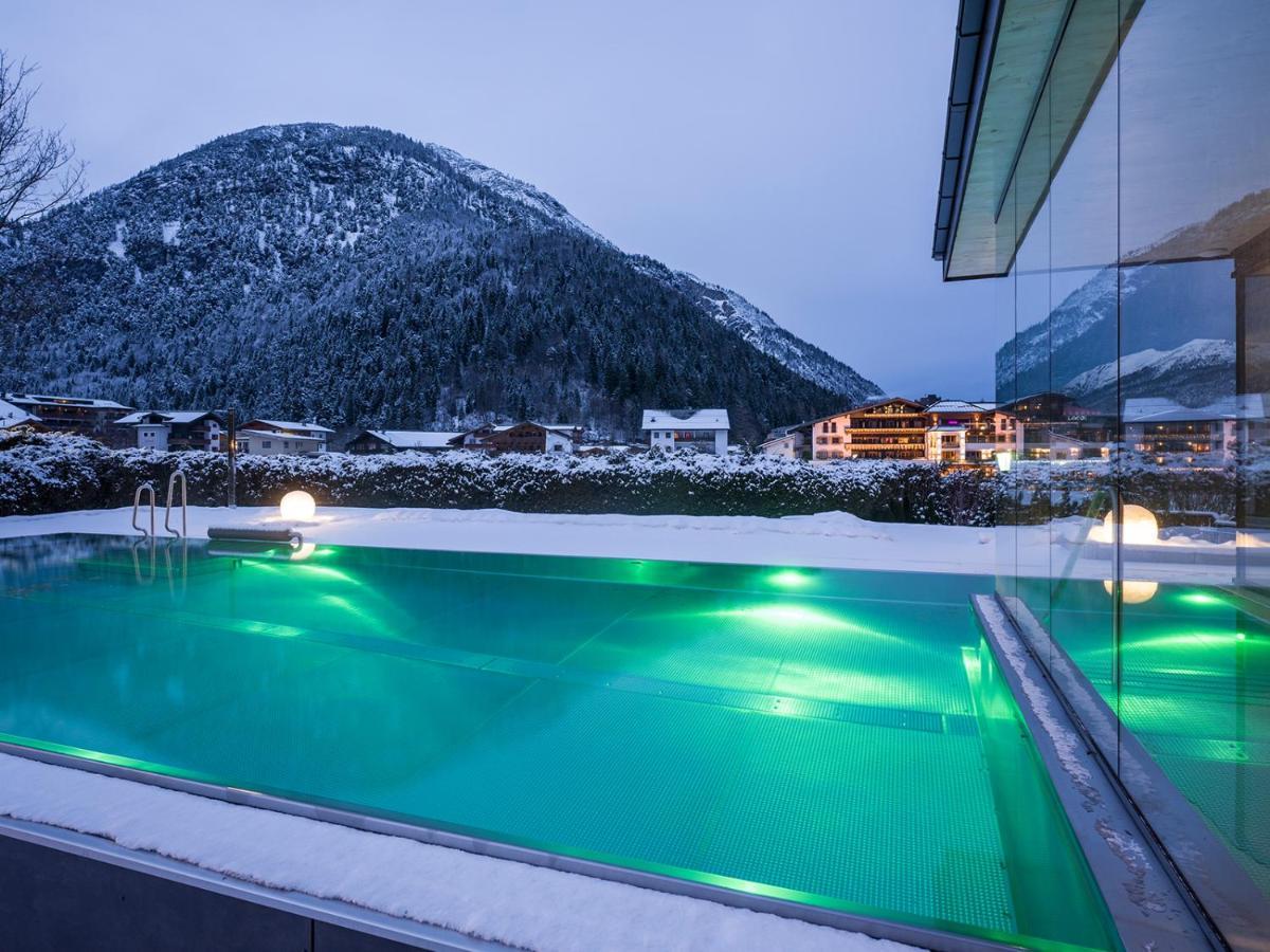 Hotel Auszeit ペルティサウ エクステリア 写真