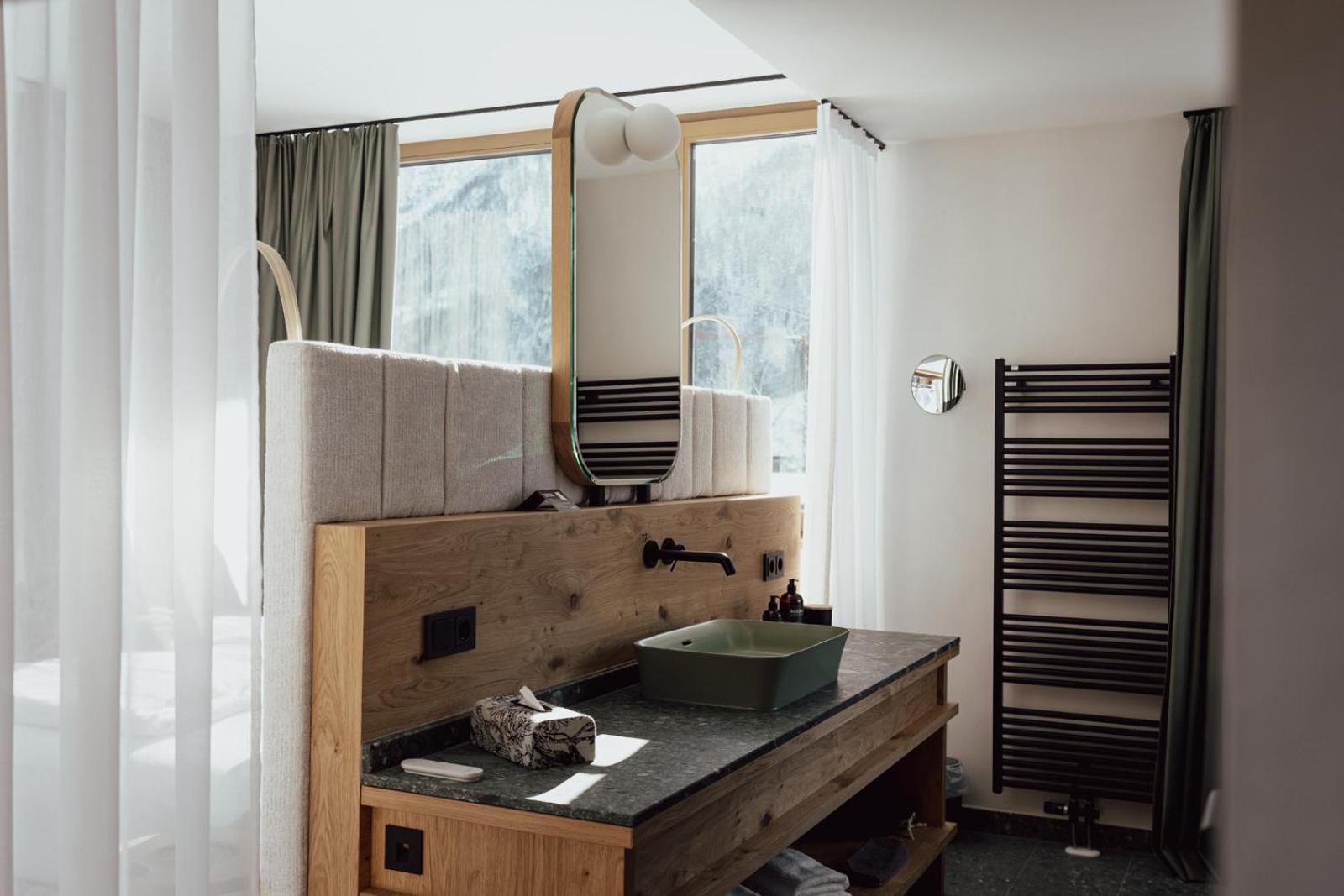 Hotel Auszeit ペルティサウ エクステリア 写真
