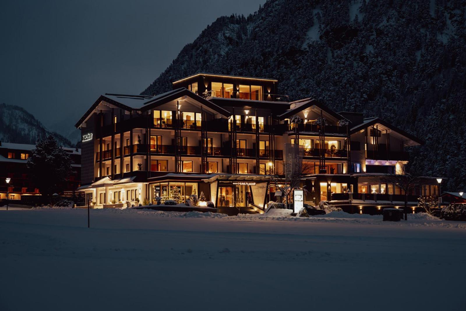 Hotel Auszeit ペルティサウ エクステリア 写真