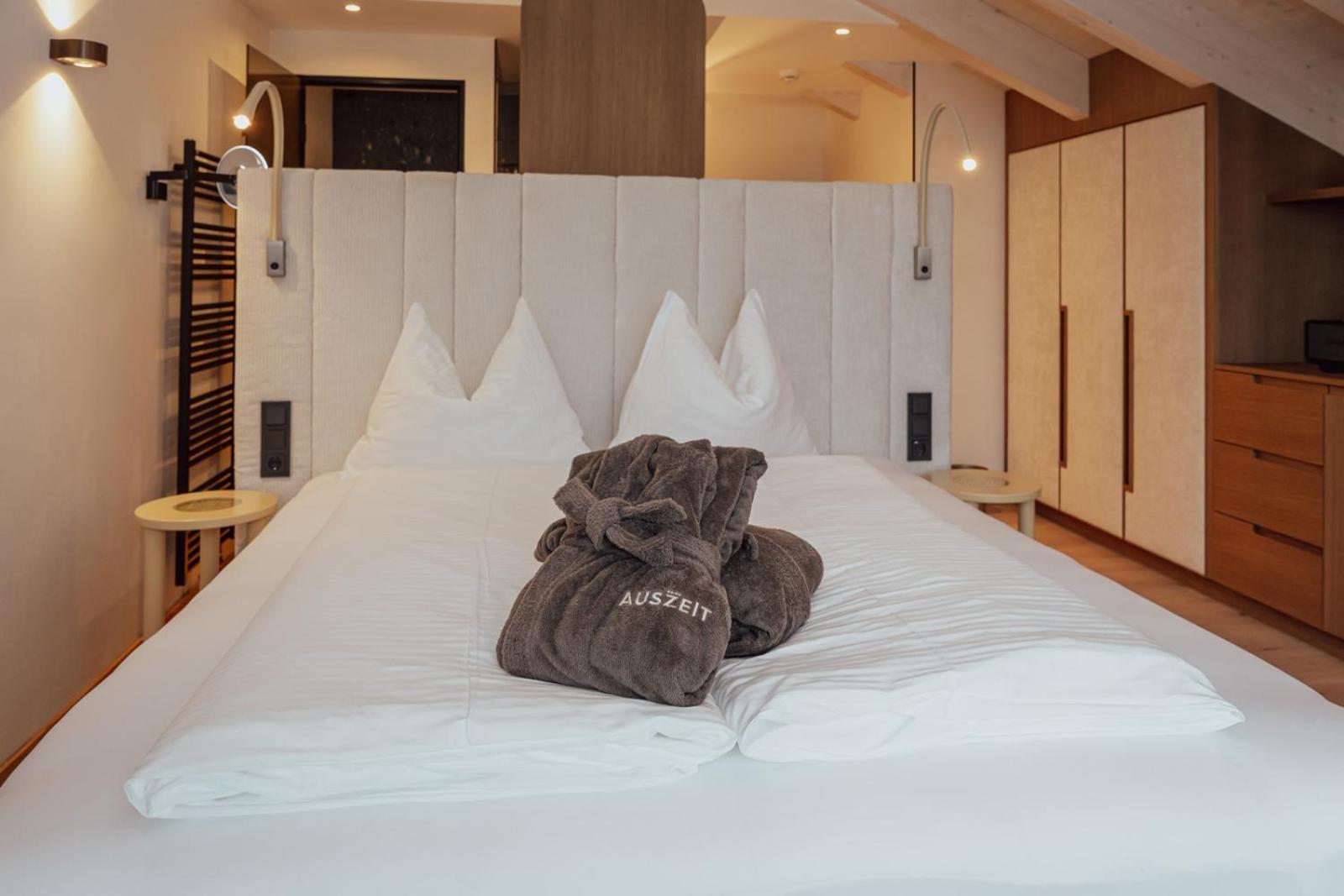 Hotel Auszeit ペルティサウ エクステリア 写真