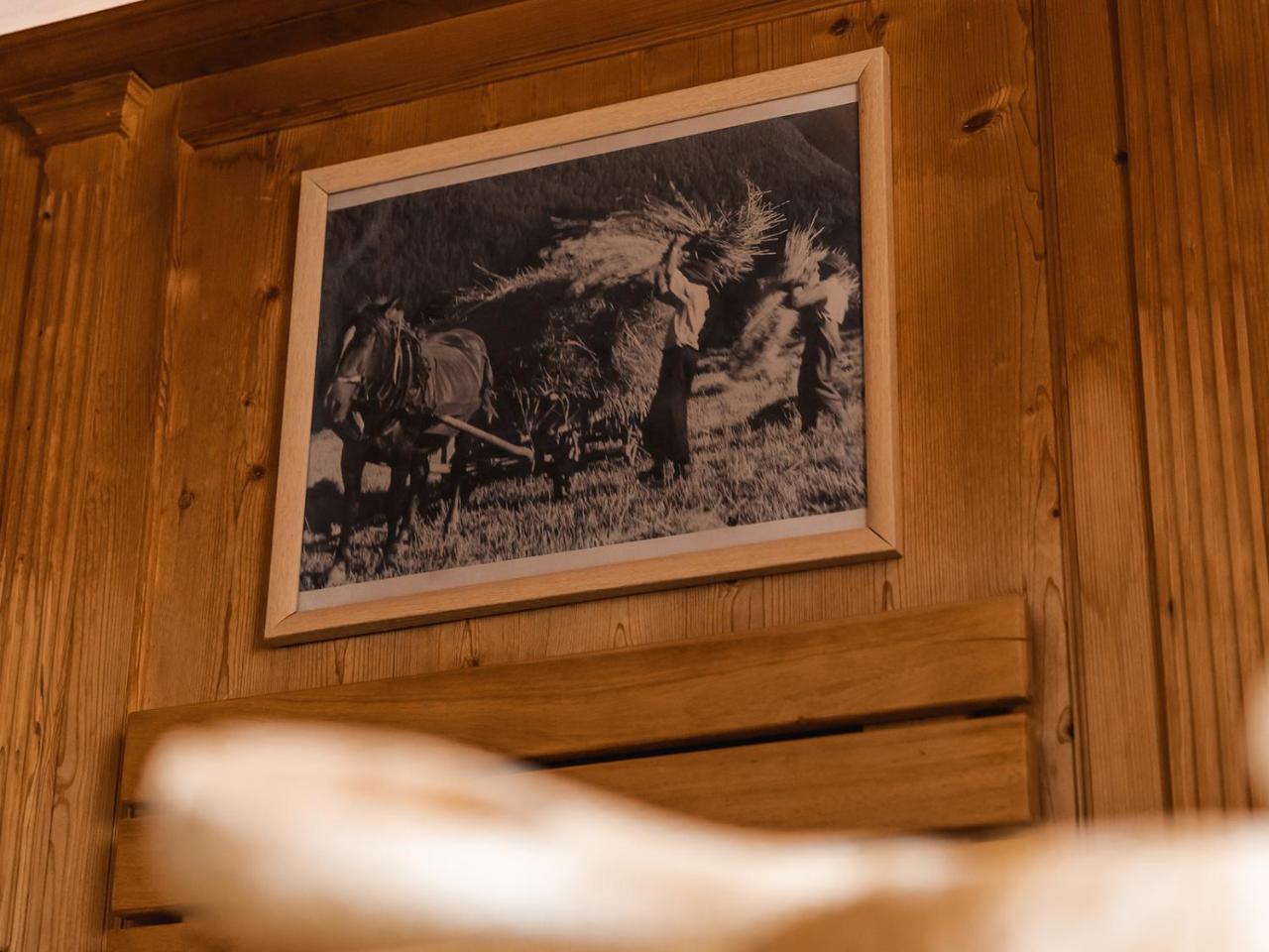 Hotel Auszeit ペルティサウ エクステリア 写真